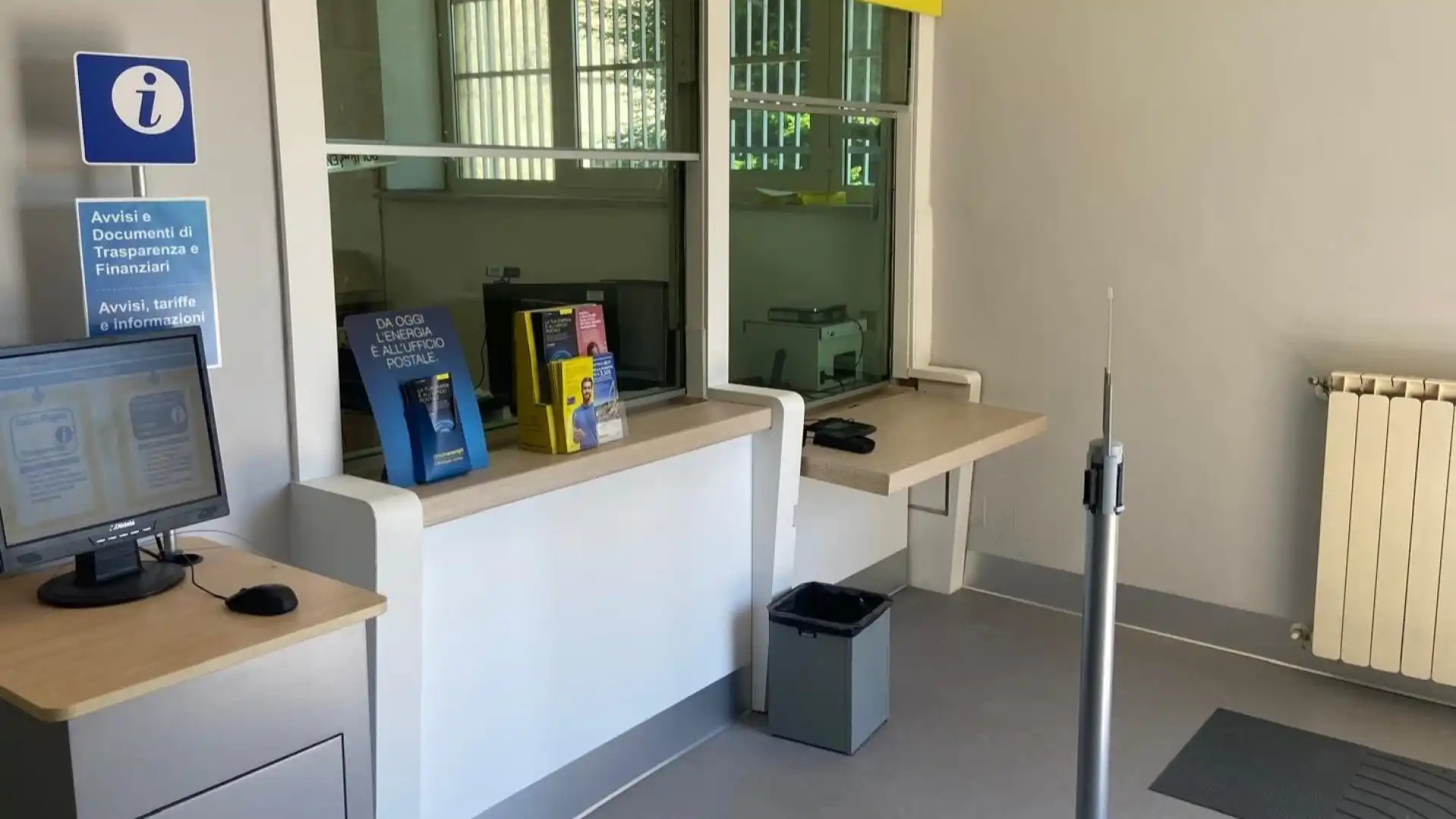 Montenero Val Cocchiara: aperto il nuovo e rinnovato Ufficio postale con i servizi del progetto "Polis".
